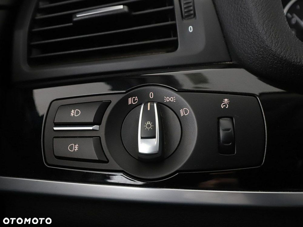 BMW X4 xDrive20d - 33