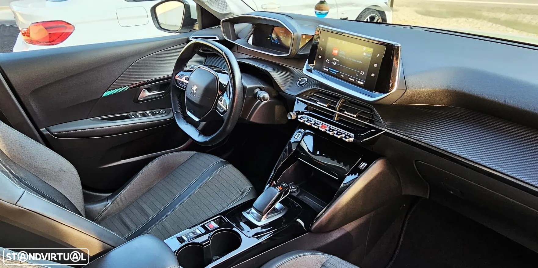 Peugeot e-208 50 kWh Allure Pack - 13
