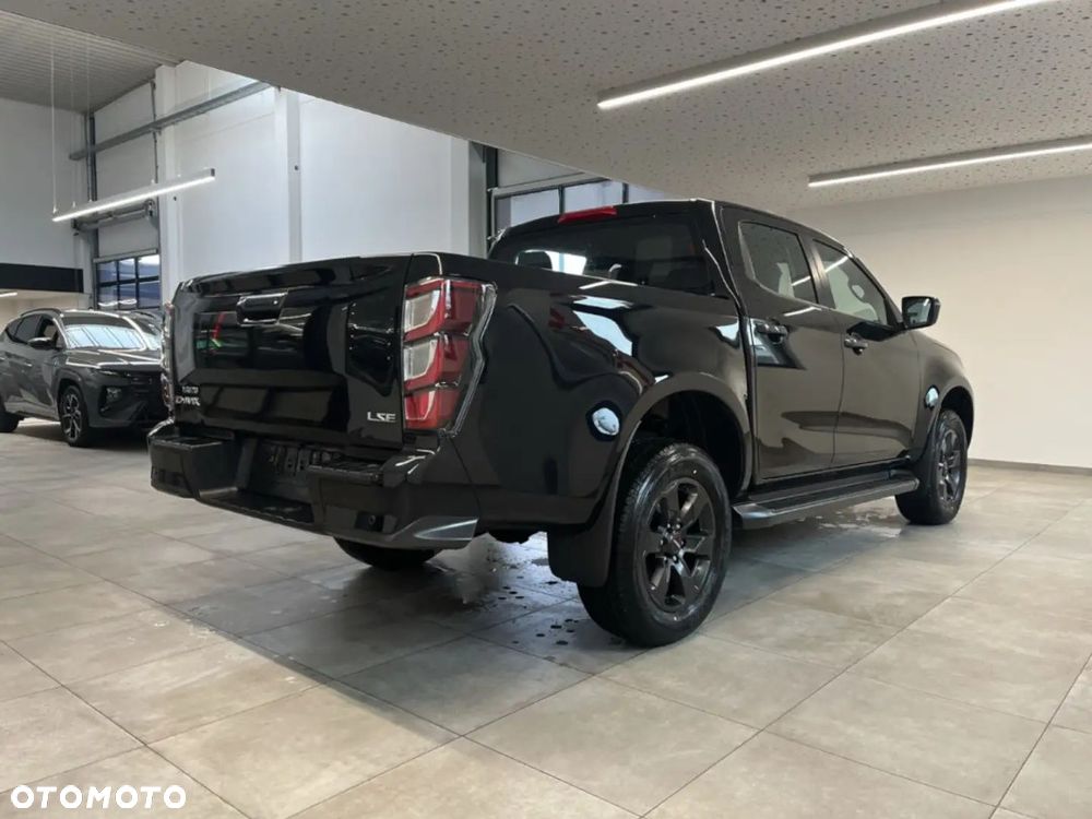 Isuzu D-Max 1.9 DC LSE - 8