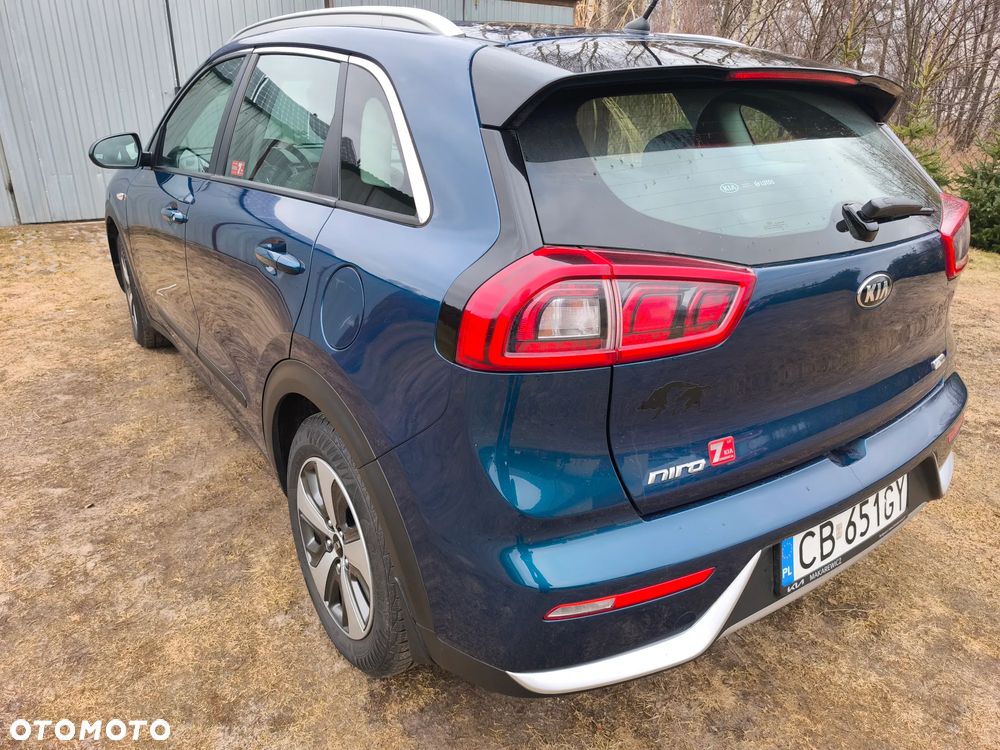 Kia Niro 1.6 GDI Hybrid L - 6