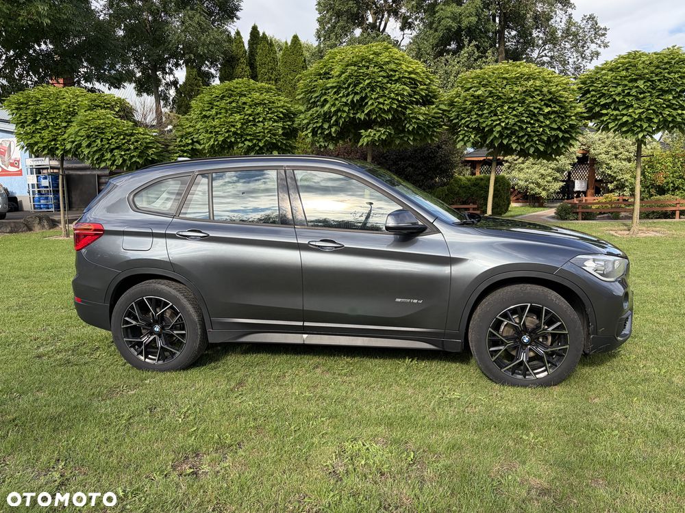 BMW X1 sDrive16d - 5