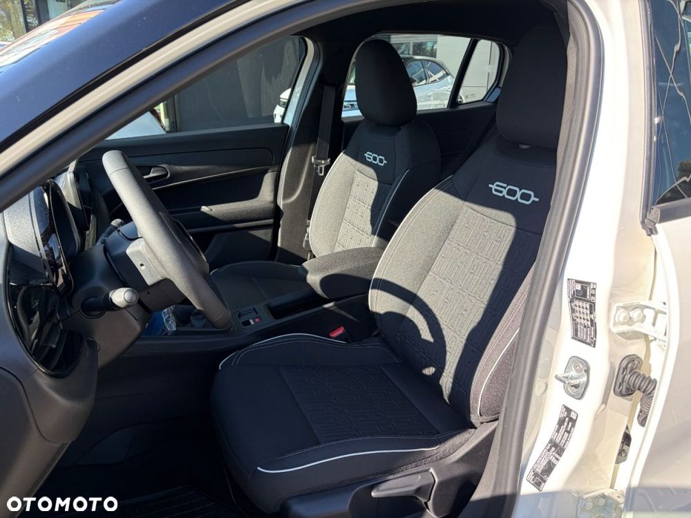 Fiat 600 - 12