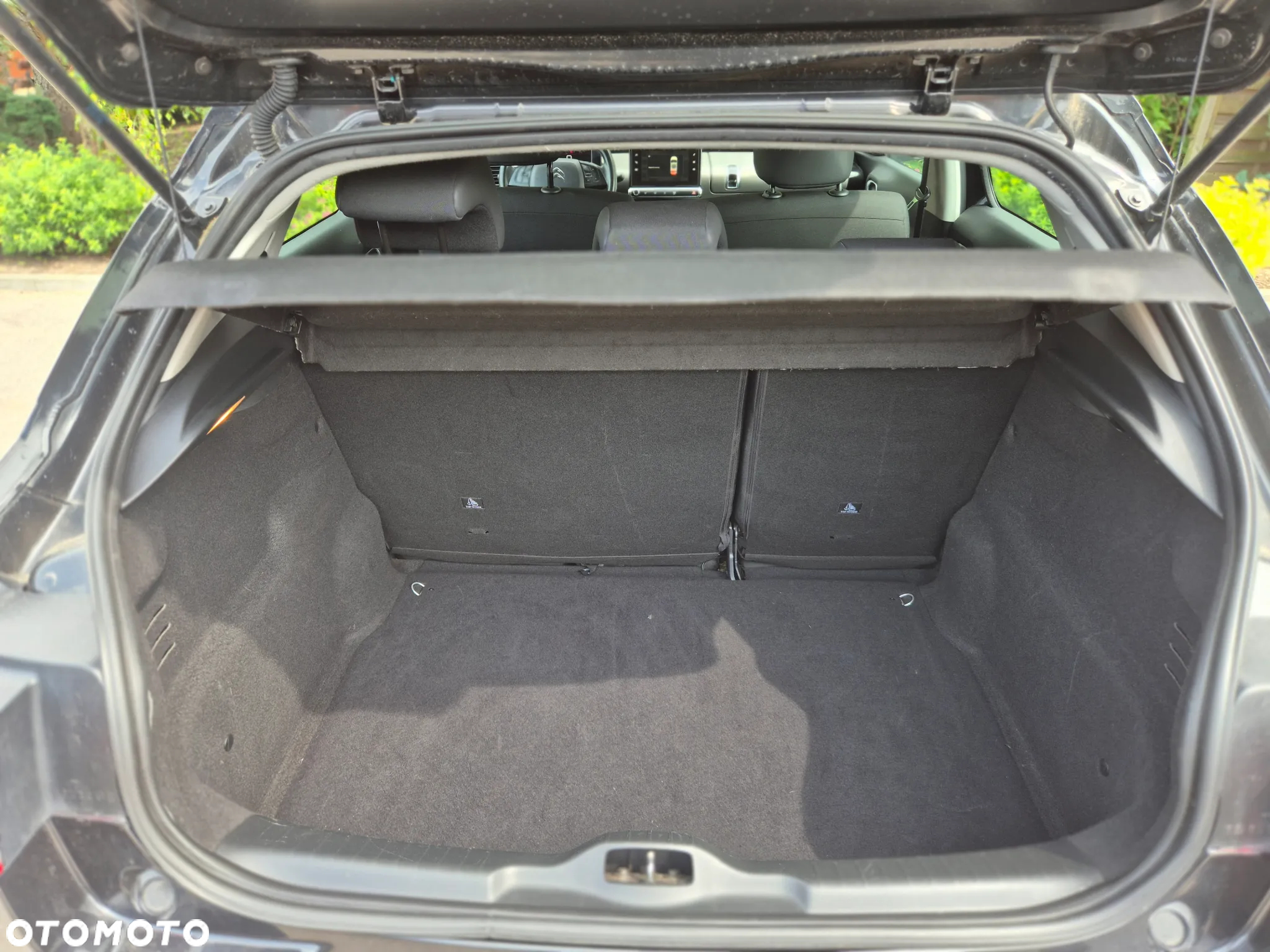 Citroën C4 Cactus 1.2 PureTech Shine S&S - 29