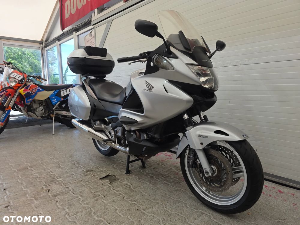 Honda NTV - 18