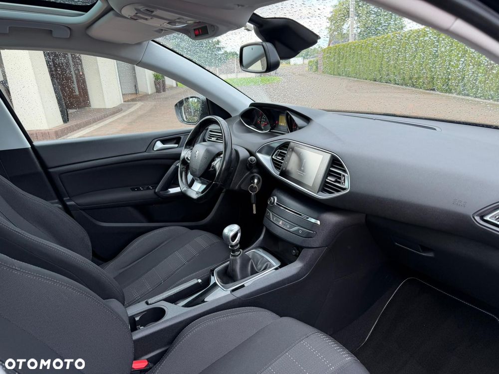Peugeot 308 BlueHDi FAP 120 Stop & Start Allure - 25