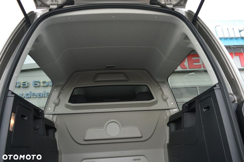 Volkswagen Caddy Maxi 2.0 TDI - 38