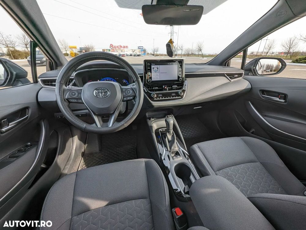 Toyota Corolla 1.8 HSD Dynamic - 6