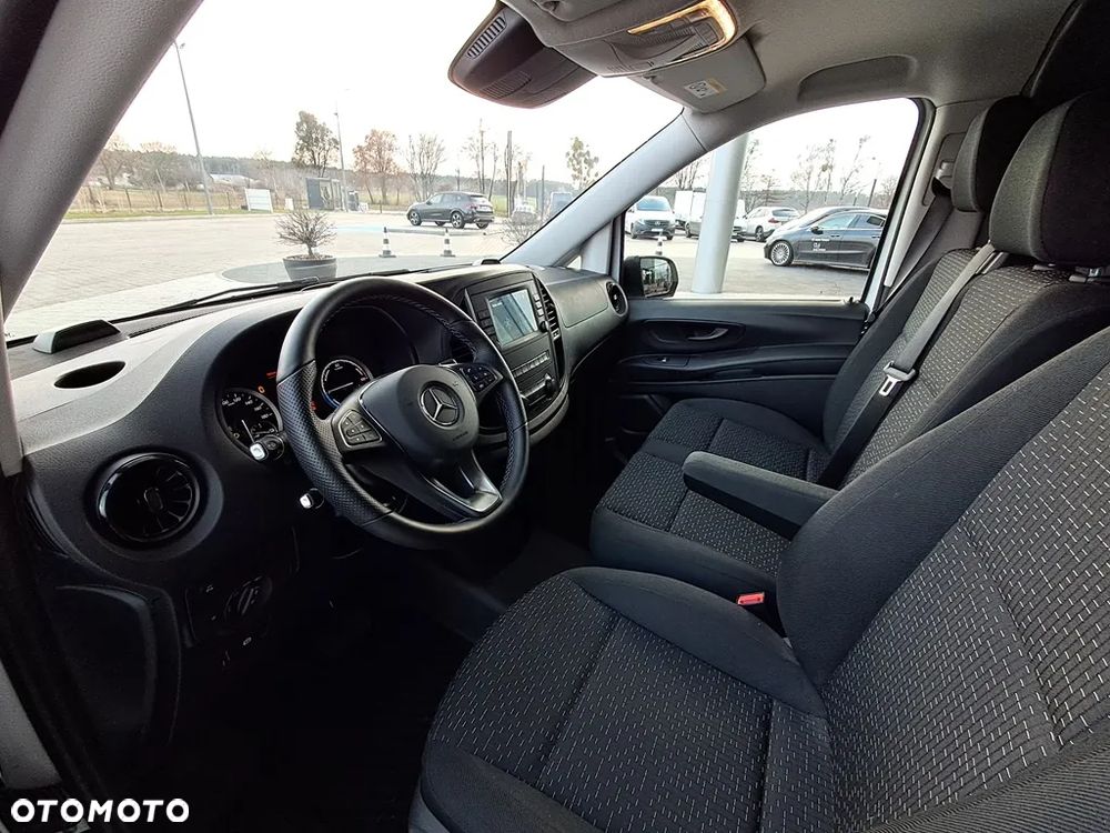 Mercedes-Benz eVito - 18