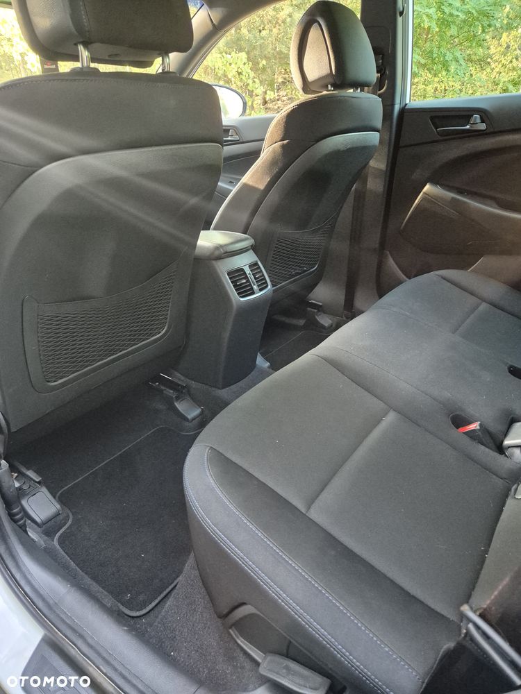 Hyundai Tucson 1.7 CRDI BlueDrive Premium 2WD DCT - 21