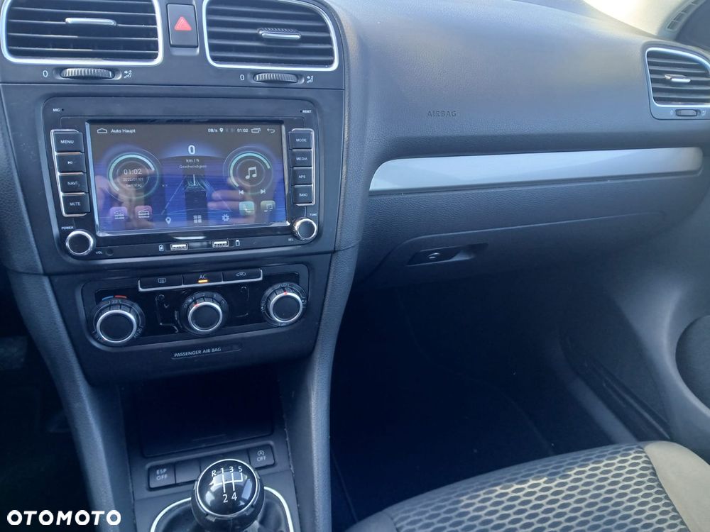 Volkswagen Golf - 11