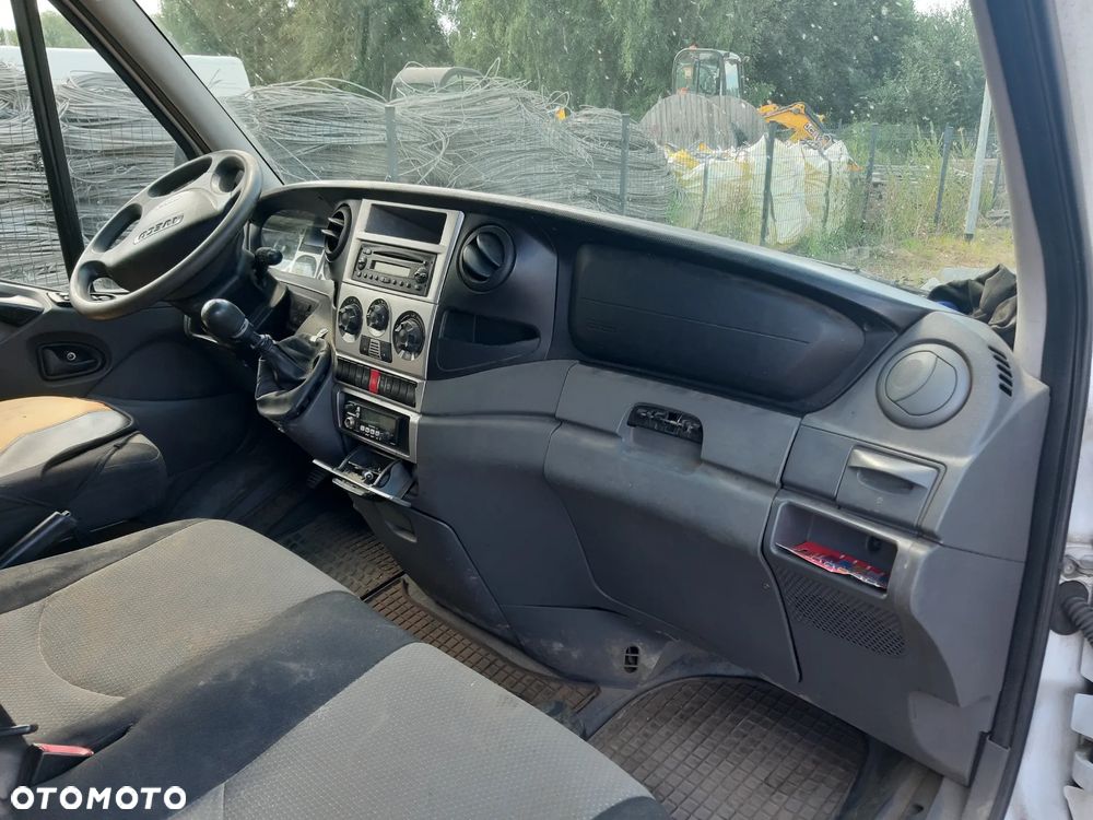 Iveco DAILY - 7
