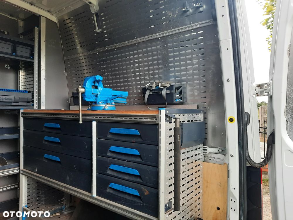 Mercedes-Benz Sprinter Brygadówka zabudowa warsztatowa Sortimo 220v - 9