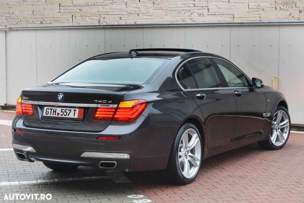 BMW Seria 7 740d xDrive - 15