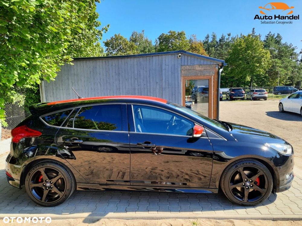 Ford Focus 1.5 EcoBoost STart-Stopp-System ST-LINE - 10