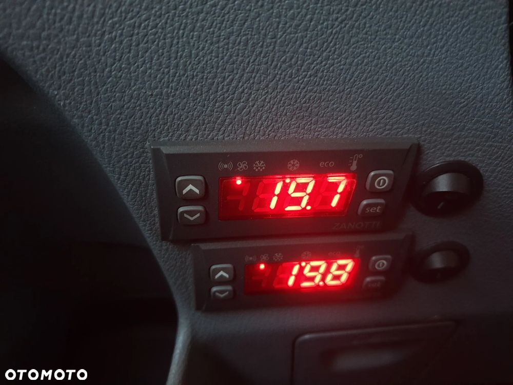 Ford Transit Custom - 12