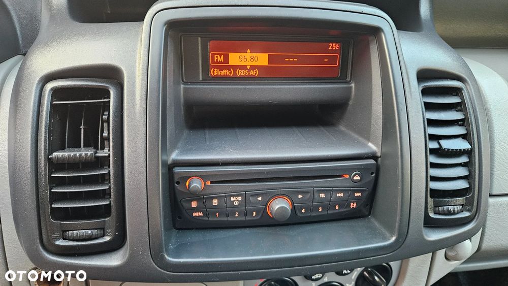 Renault Trafic 2,0DCI 115KM L2H1 Długi 2014Rok 167T.Km. Klima Tempomat - 21