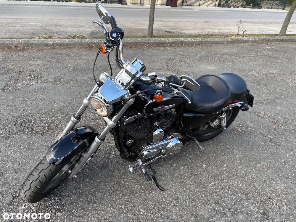 Harley-Davidson Sportster Custom 1200C - 17
