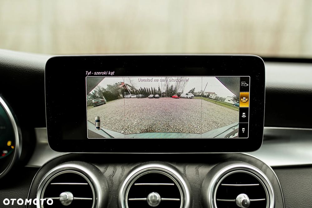 Mercedes-Benz Klasa C 200 d 9G-TRONIC AMG Line - 31