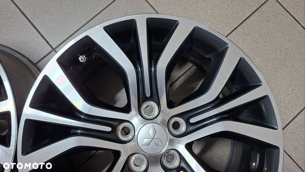 Felgi Aluminiowe 18 Mitsubishi Outlander III 5x114.3 ET 38 - 10