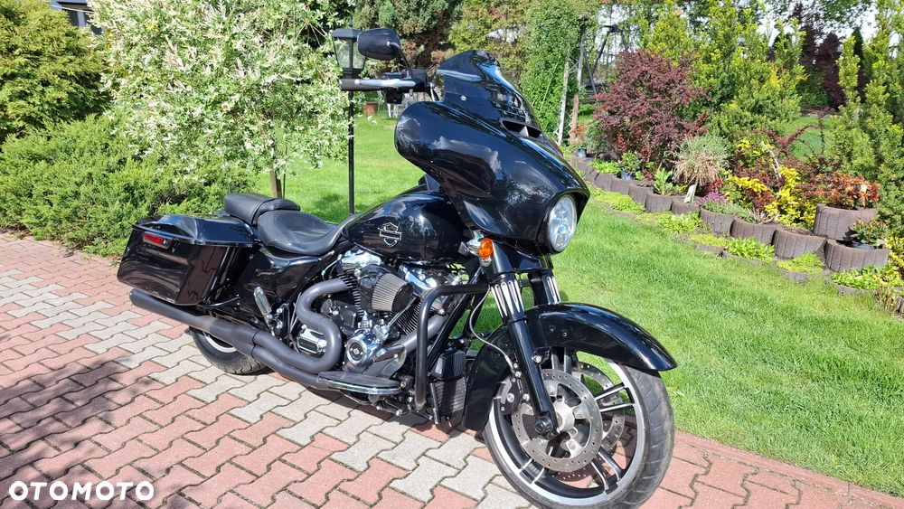 Harley-Davidson Touring Street Glide - 6