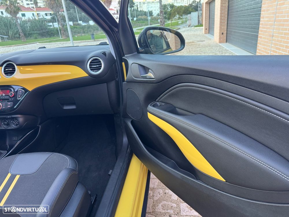 Opel Adam 1.0 Start/Stop Rocks 120 Anos - 16