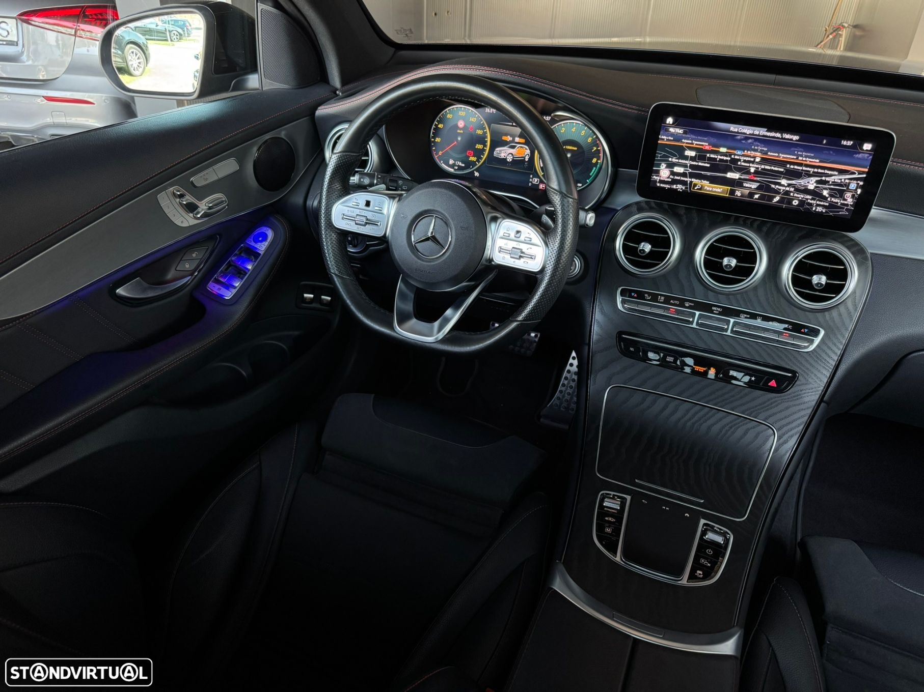 Mercedes-Benz GLC 300 e 4Matic - 29