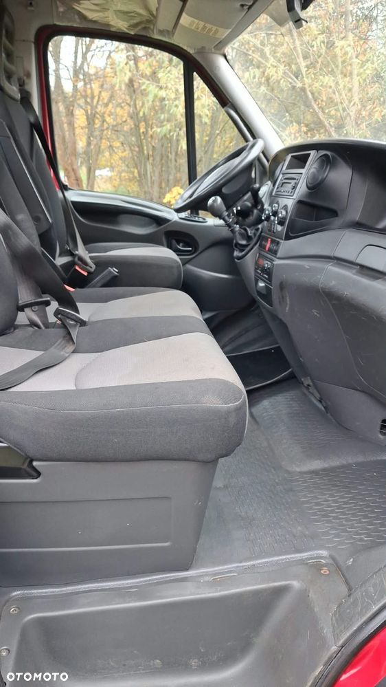 Iveco DAILY - 16