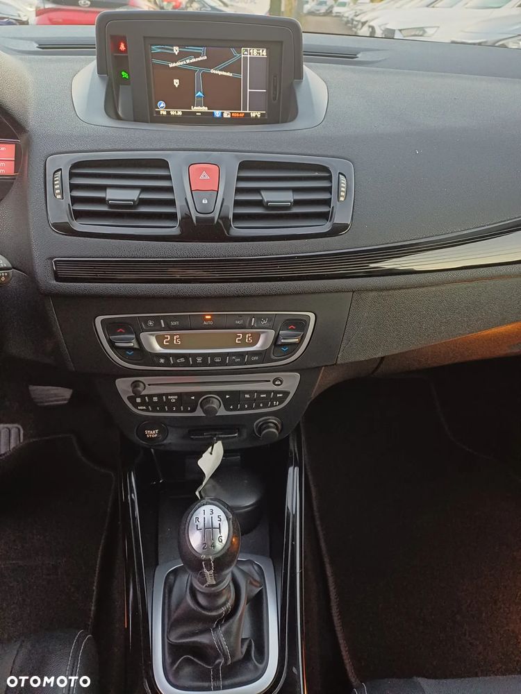 Renault Megane Grandtour TCe 130 BOSE Edition - 20