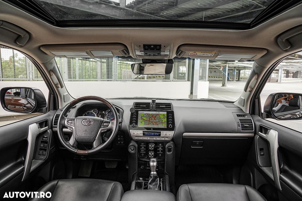 Toyota Land Cruiser 2.8l D-4D 204 CP A/T 7 locuri Luxury AVS Brown - 13