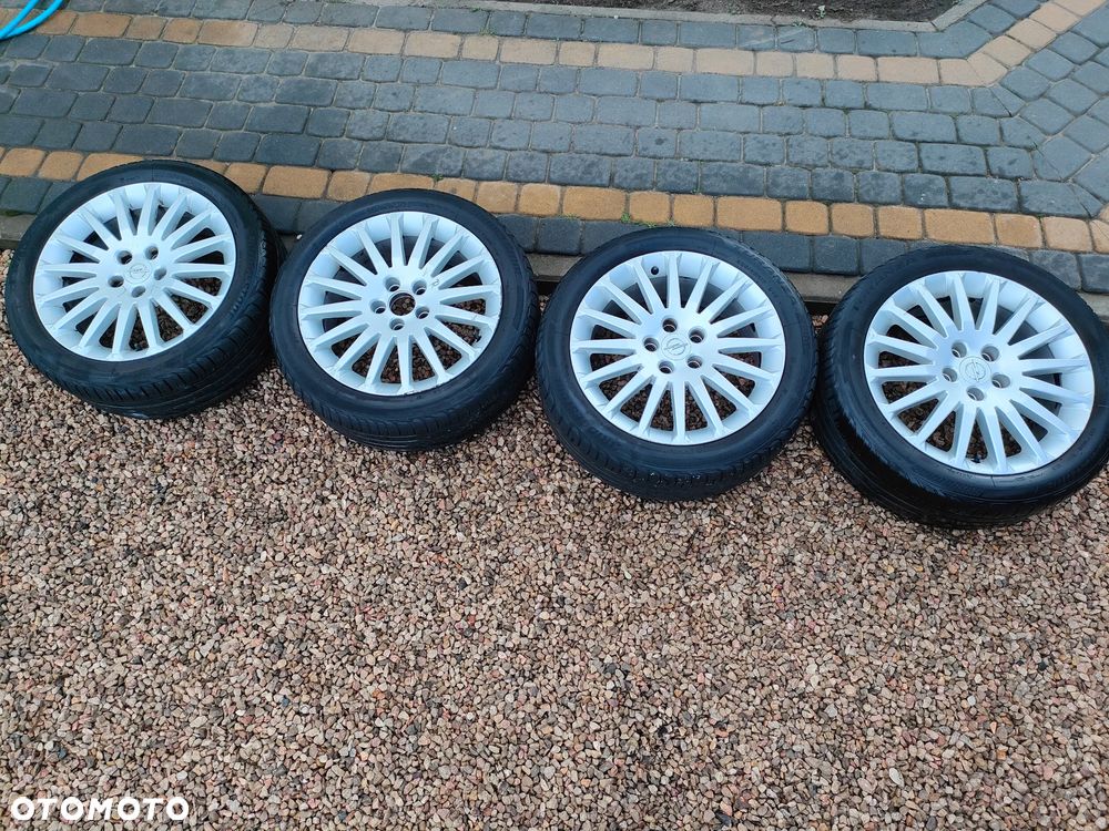 Opel Astra H Zafira B Alufelgi 17" 5X110 7Jx17H2 ET41 - 1