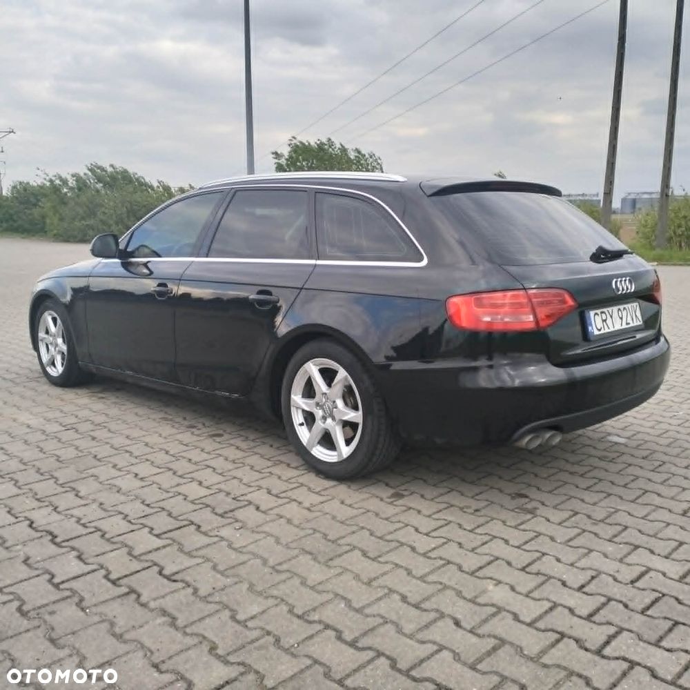 Audi A4 Avant 2.0 TDI DPF Ambition - 5