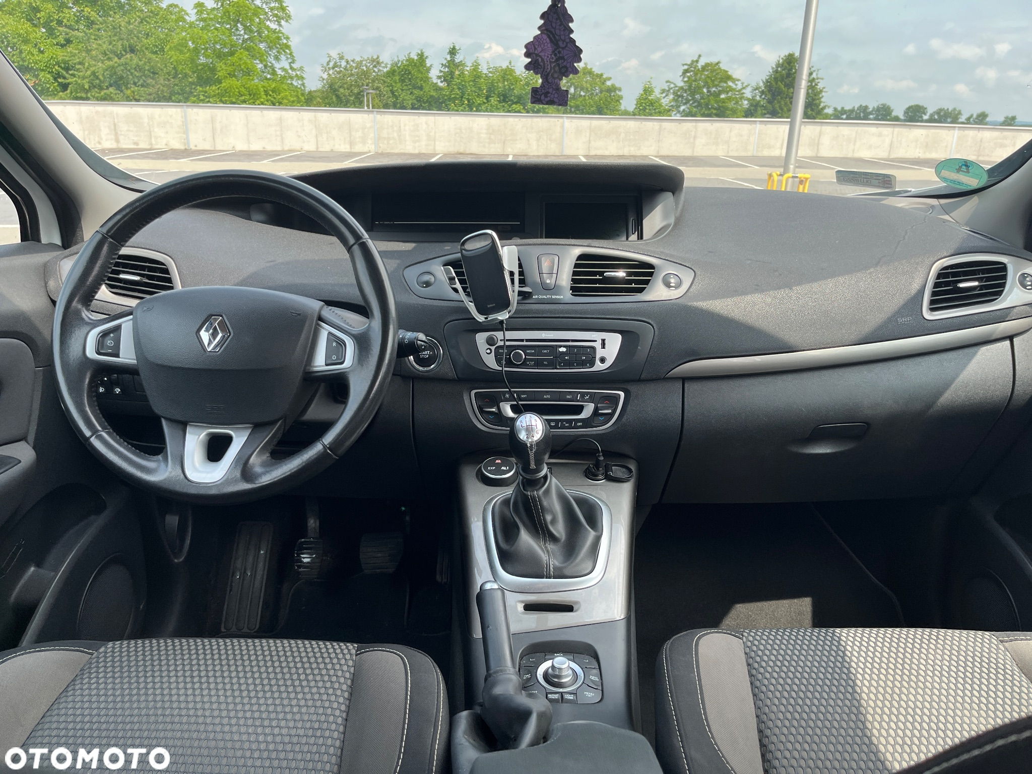 Renault Scenic ENERGY TCe 115 S&S Xmod Paris - 11