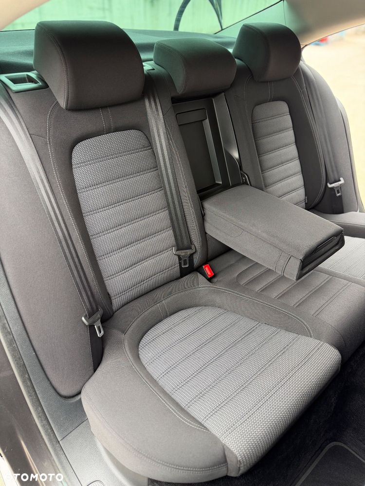 Volkswagen CC 2.0 Blue TDI SCR - 11