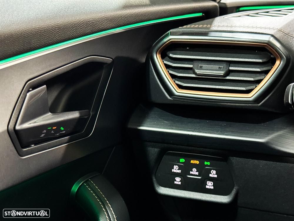 Cupra Formentor 1.4 e-Hybrid DSG VZ - 45