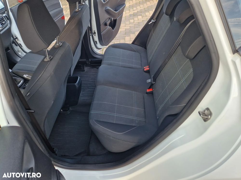 Ford Fiesta 1.0 EcoBoost Titanium - 19