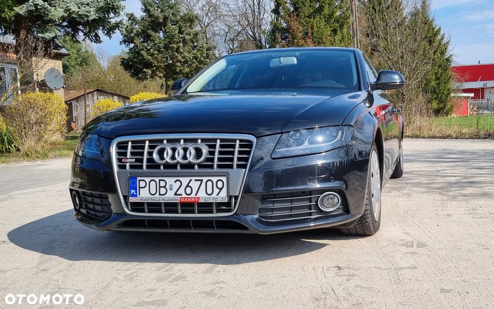 Audi A4 Avant 2.0 TDI DPF Ambiente - 8