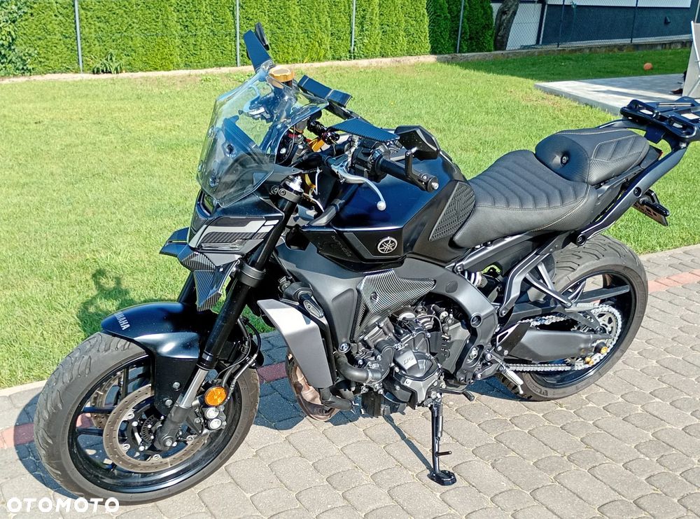 Yamaha MT - 12