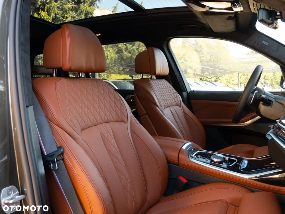 BMW X7 xDrive40d mHEV M Sport sport - 17