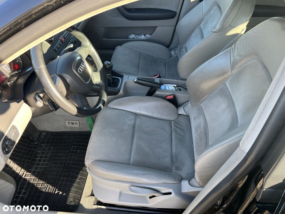 Audi A3 Sportback 2.0 TDI DPF Attraction - 6