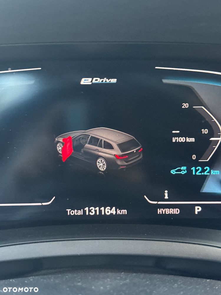 BMW Seria 3 330e M Sport sport - 38