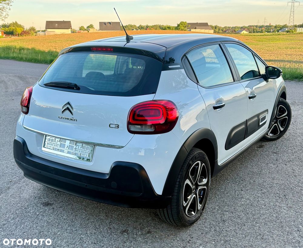 Citroën C3 1.2 PureTech Shine - 4