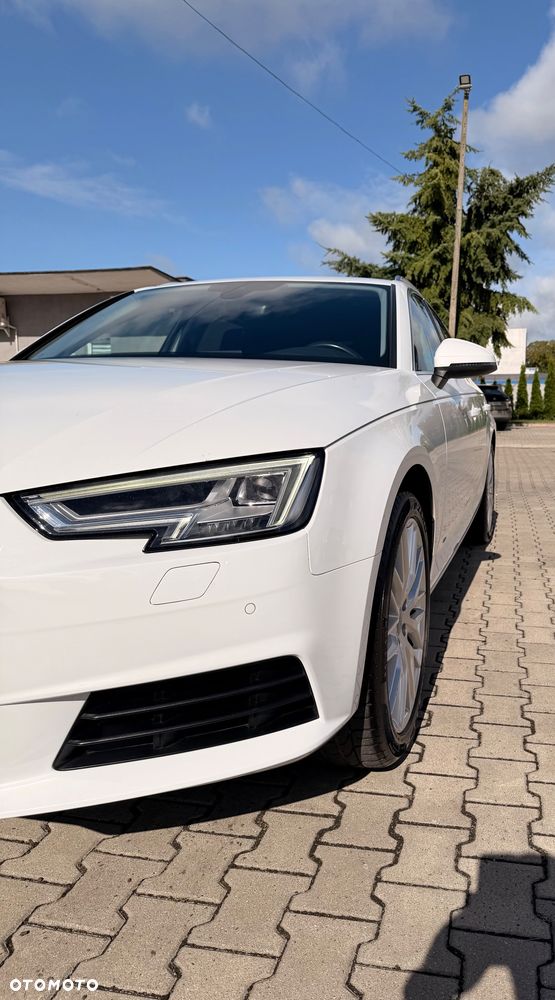 Audi A4 Avant 2.0 TDI S tronic quattro - 16