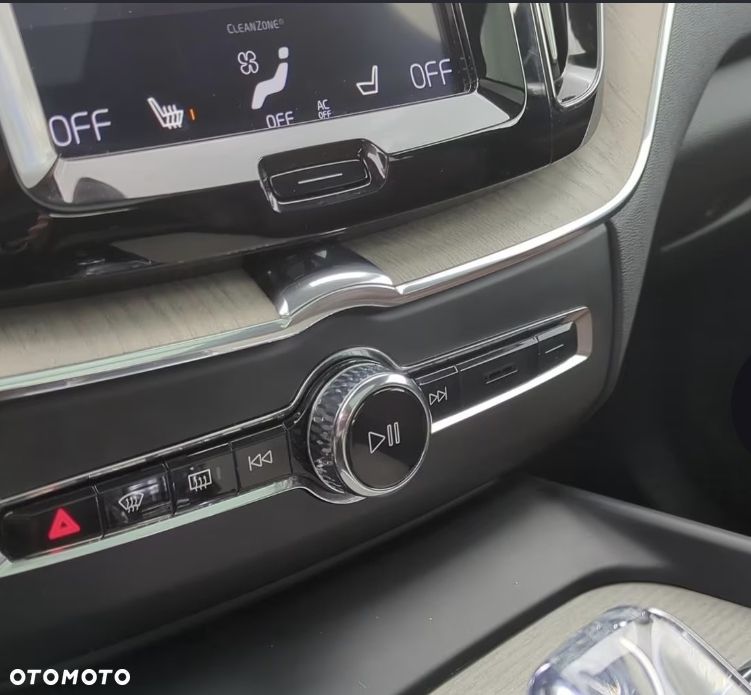 Volvo XC 60 D4 SCR Inscription - 11
