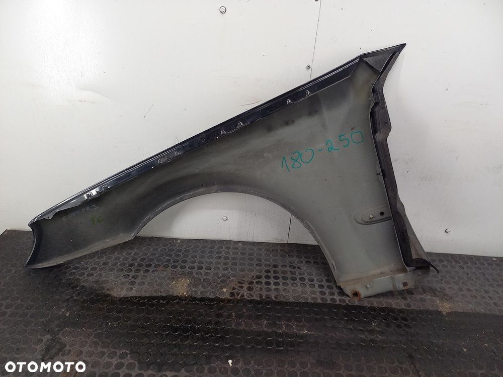 BŁOTNIK PRAWY PRZÓD MERCEDES-BENZ KLASA C W203 C197 - 5