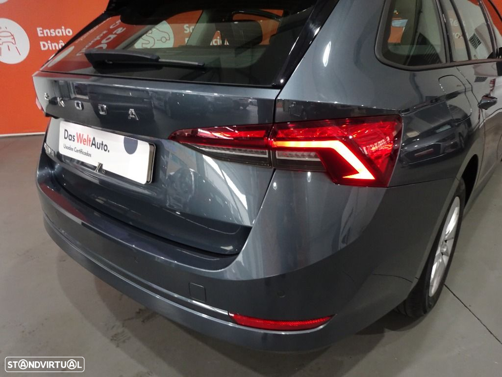Skoda Octavia Break 2.0 TDI Ambition - 27