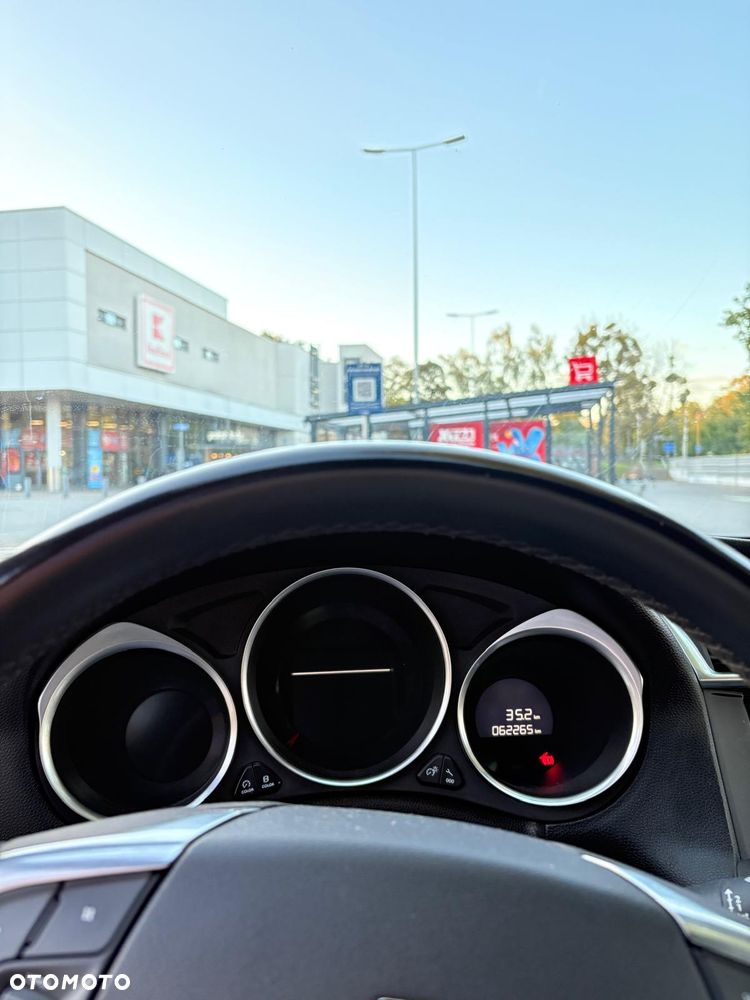 DS Automobiles DS 4 - 7
