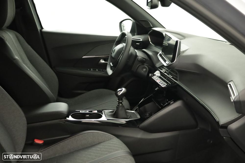 Peugeot 2008 1.2 PureTech Allure - 21