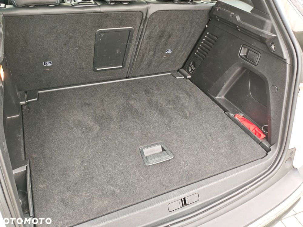 Peugeot 3008 PureTech 130 Stop & Start GPF Allure - 34