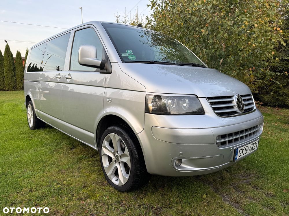 Volkswagen Caravelle - 12