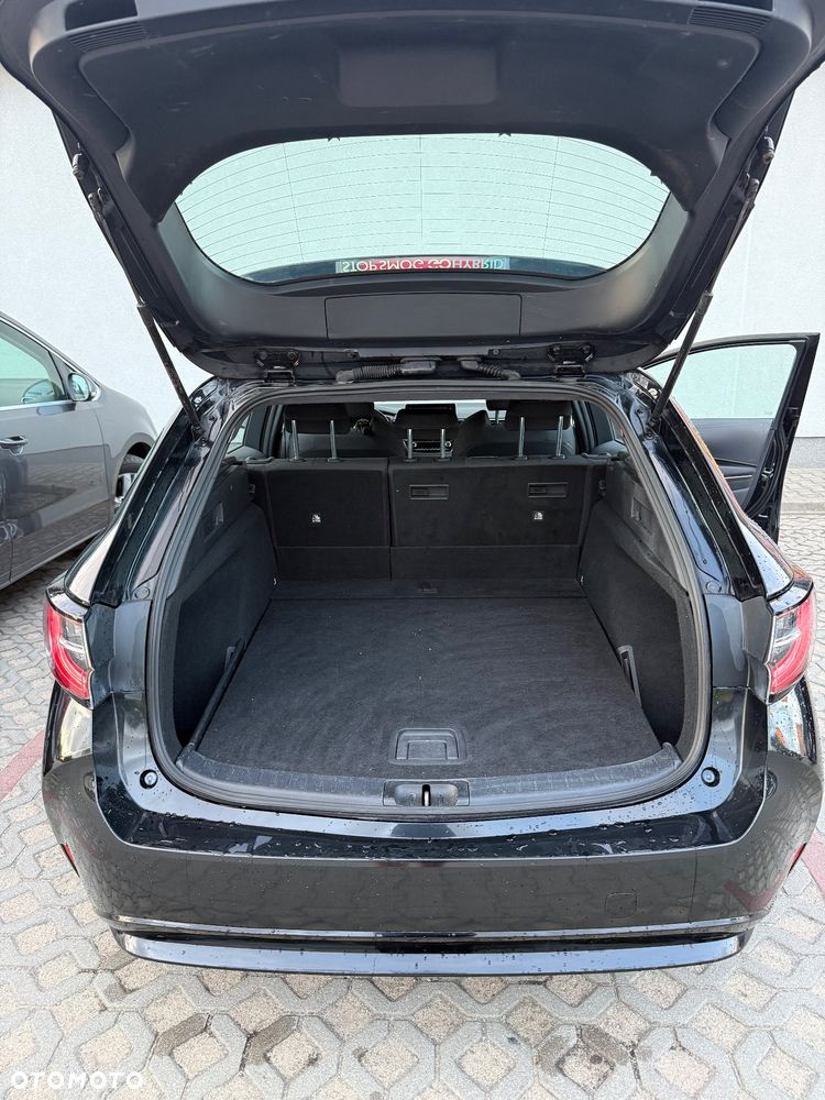 Toyota Corolla - 8